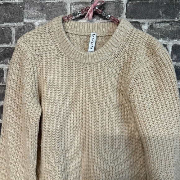 Athleta Sierra Crew Sweater tan wool knitted - Picture 3 of 10